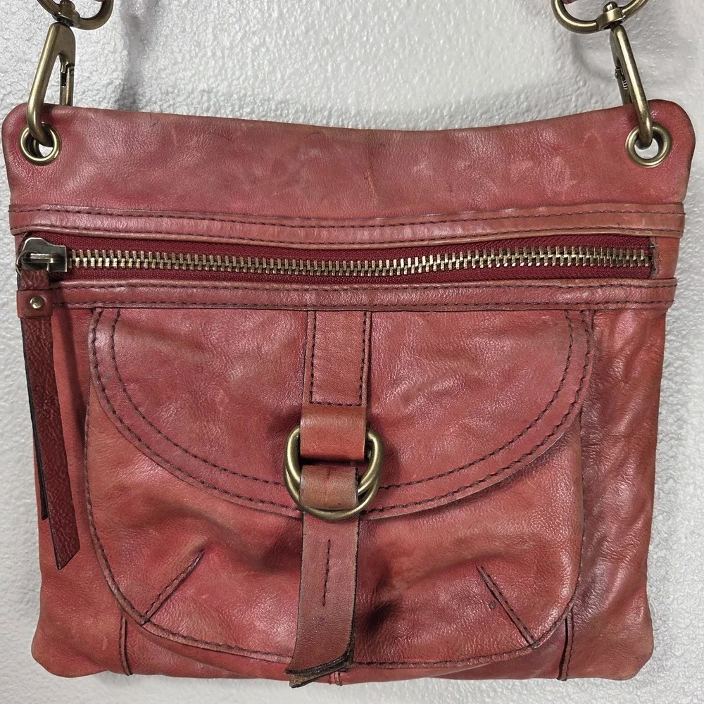 Fossil Brown Leather Crossbody Bag Organizer Pocket Zip Top Purse‎